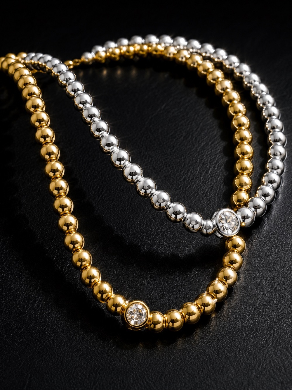Gold tone Beaded Necklace with Clear Crystal - Picture 3 of 8